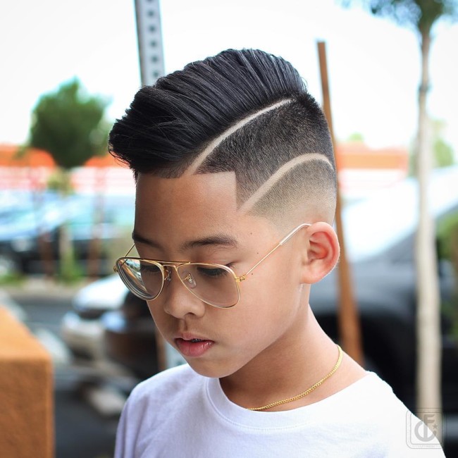 Comb Over Pompadour + Hard parts + Hi-lo Fade - Hairstyle for boys