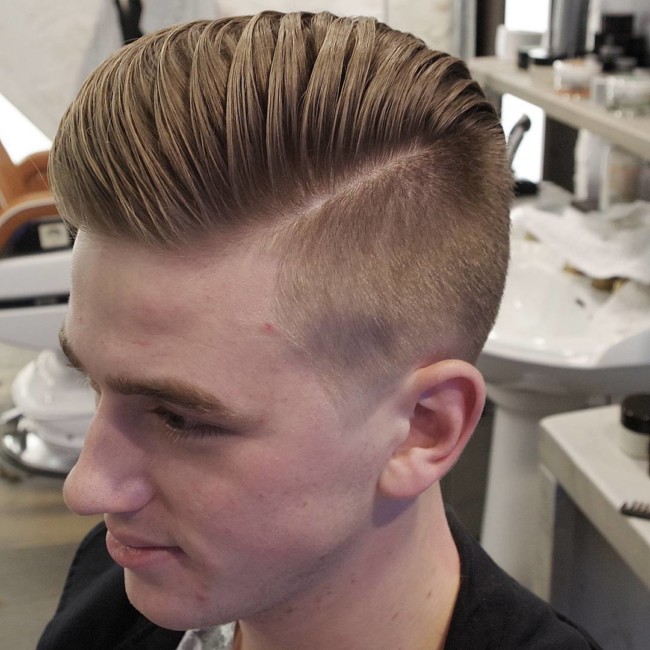 Comb Over + Textured Pompadour - Men's Haircuts